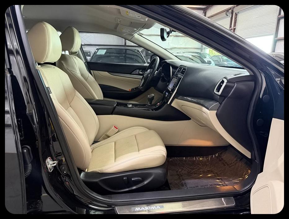 Nissan Maxima 3.5 SV 2016