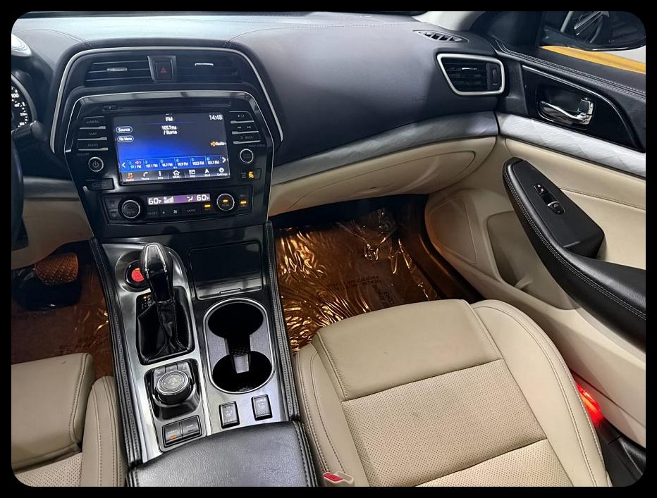 Nissan Maxima 3.5 SV 2016