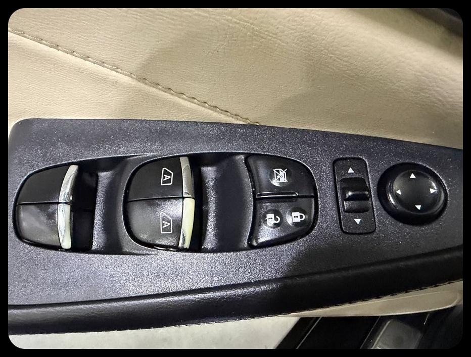 Nissan Maxima 3.5 SV 2016