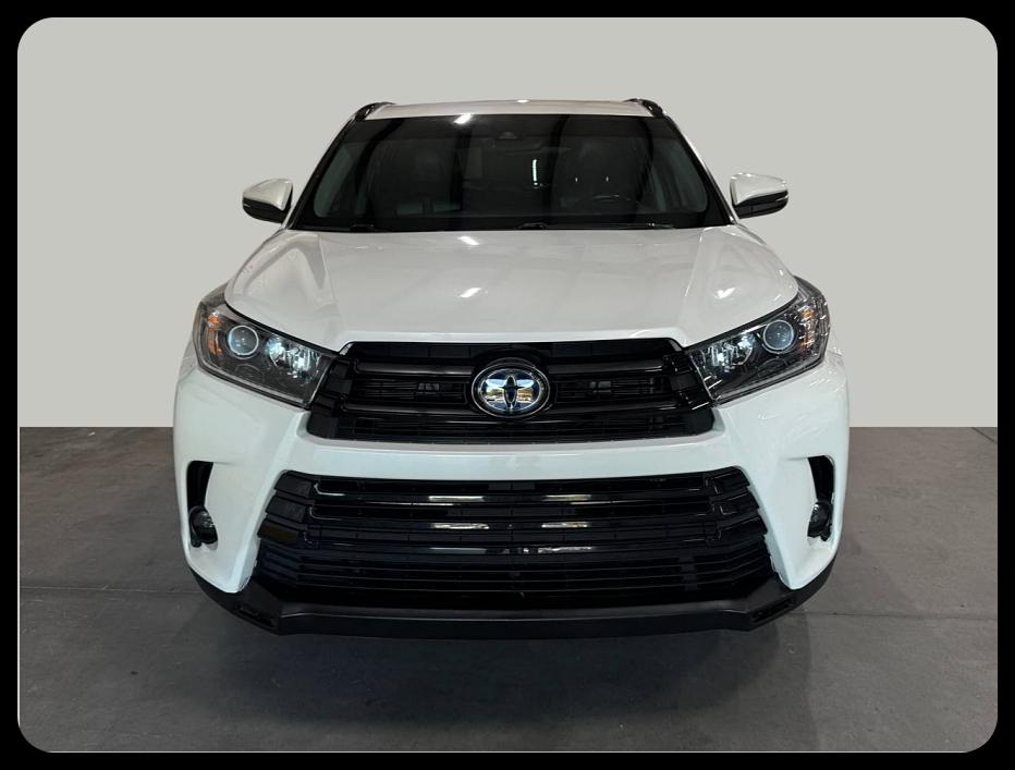 Toyota Highlander SE 2019
