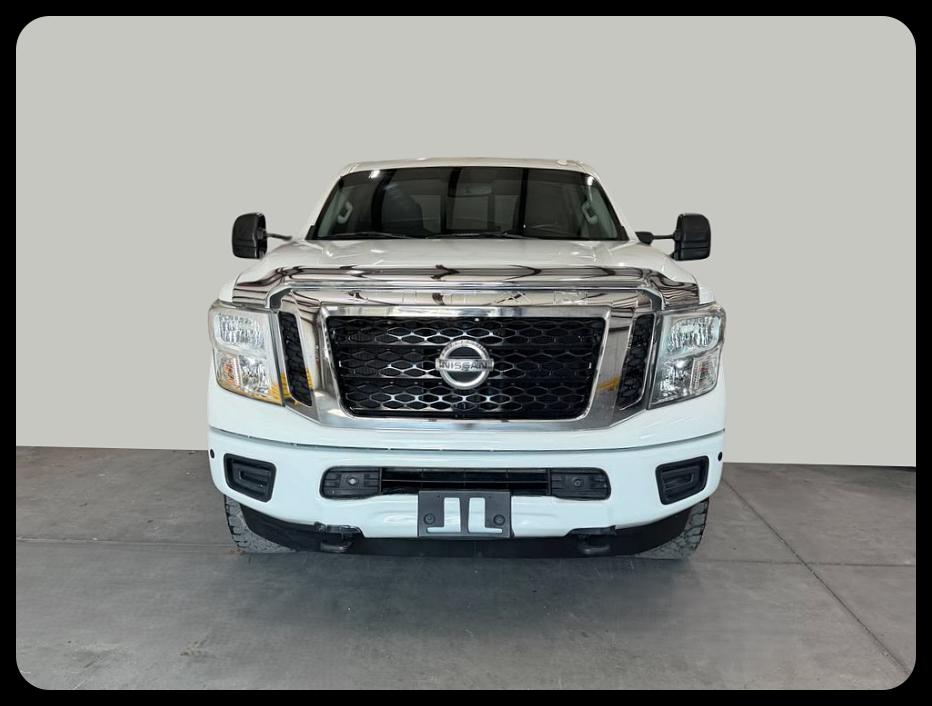Nissan Titan XD  2018
