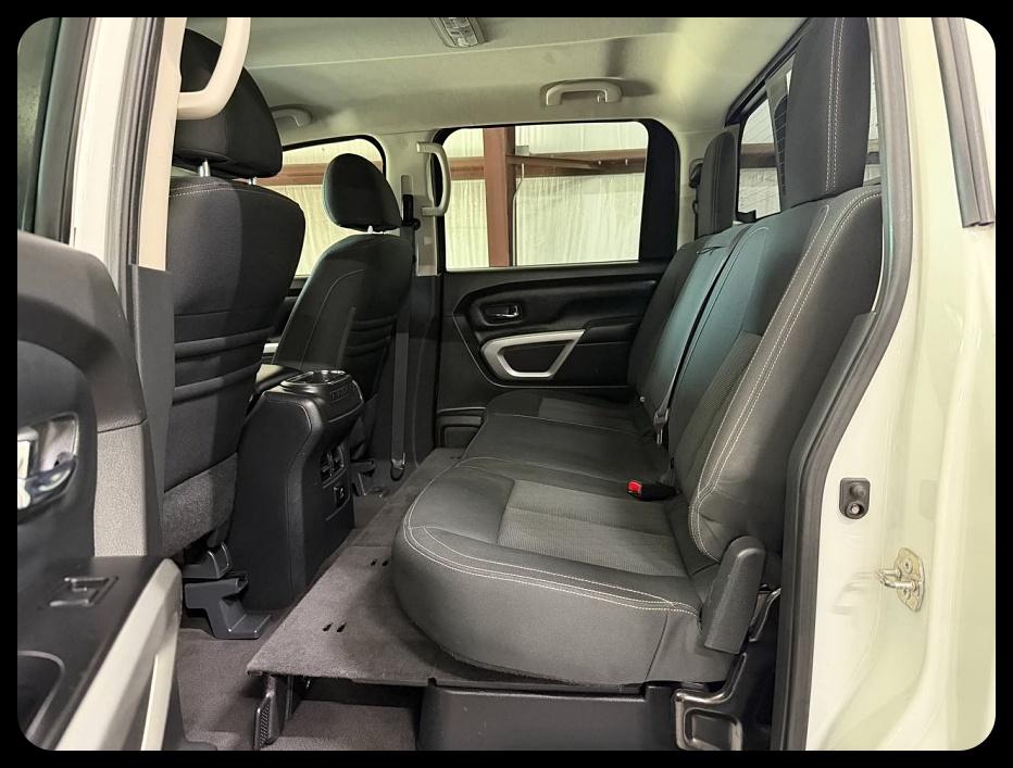 Nissan Titan XD  2018