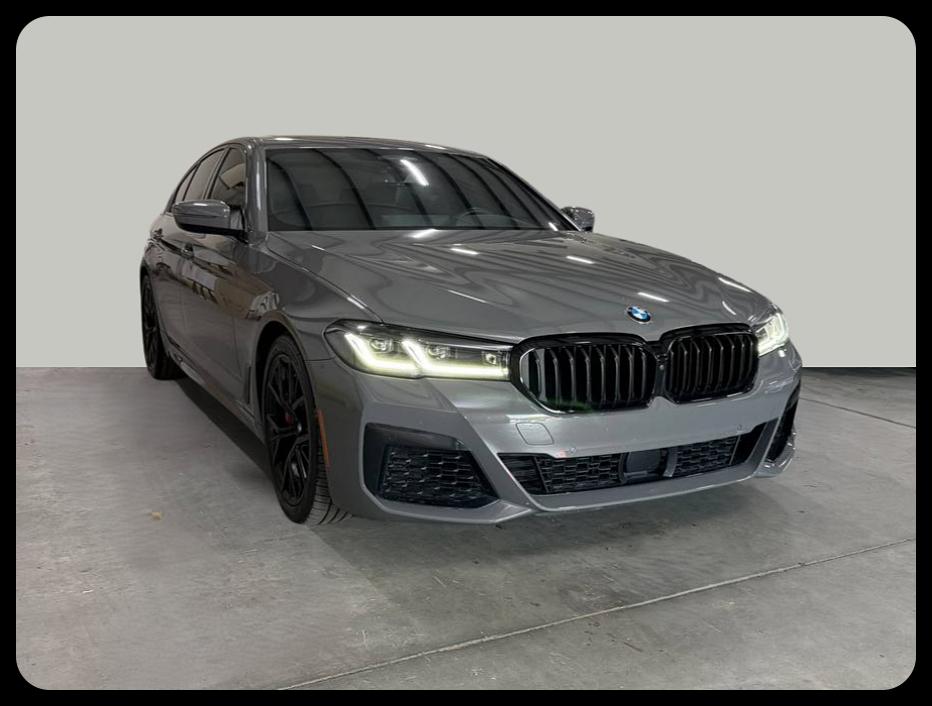 BMW 5-Series M550i xDrive 2021