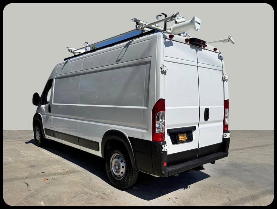 Ram ProMaster 2500 photo 9