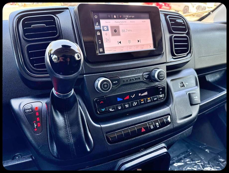 Ram ProMaster 2500 photo 26