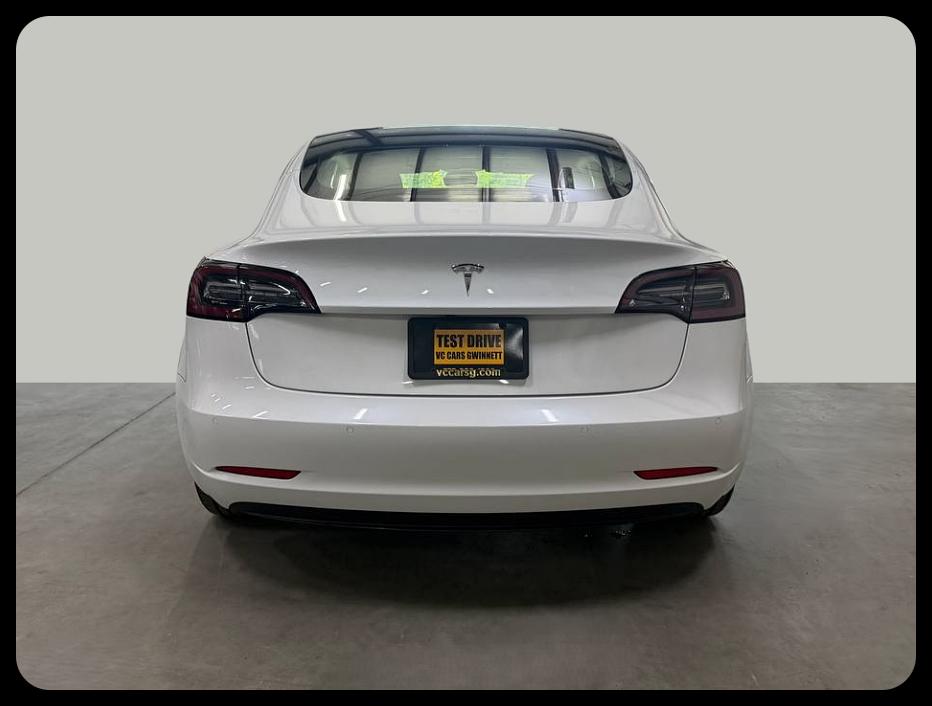 Tesla Model 3 Standard Range Plus 2022