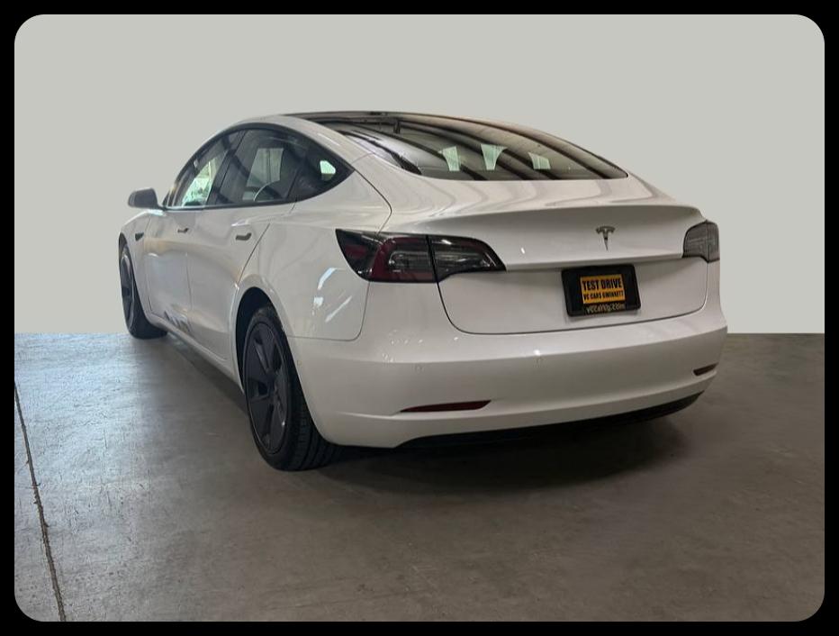 Tesla Model 3 Standard Range Plus 2022