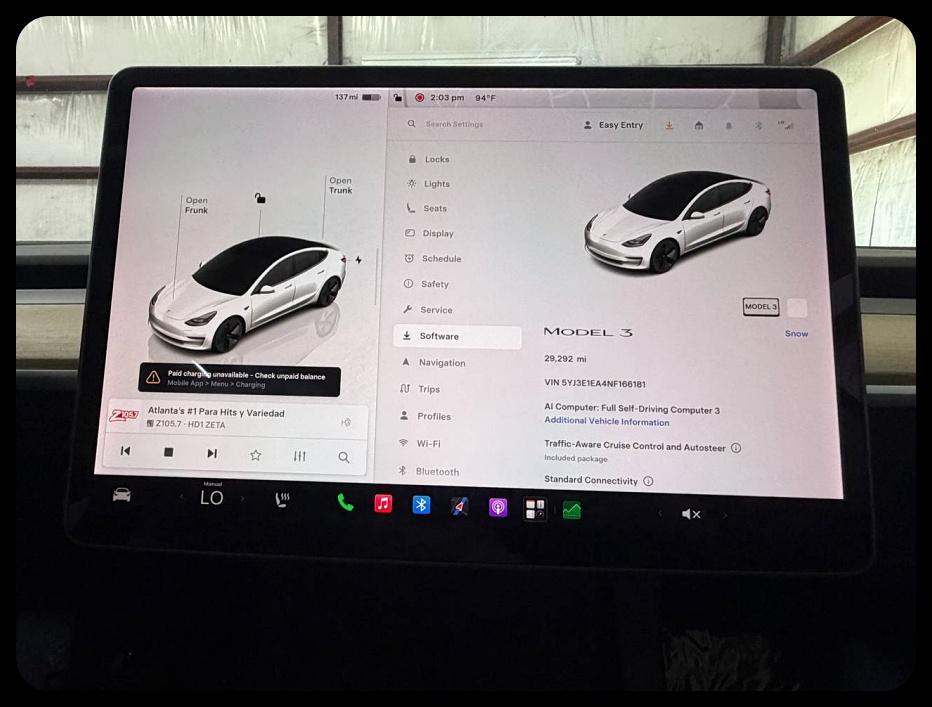 Tesla Model 3 photo 23