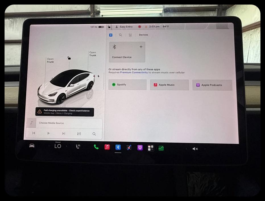 Tesla Model 3 photo 27