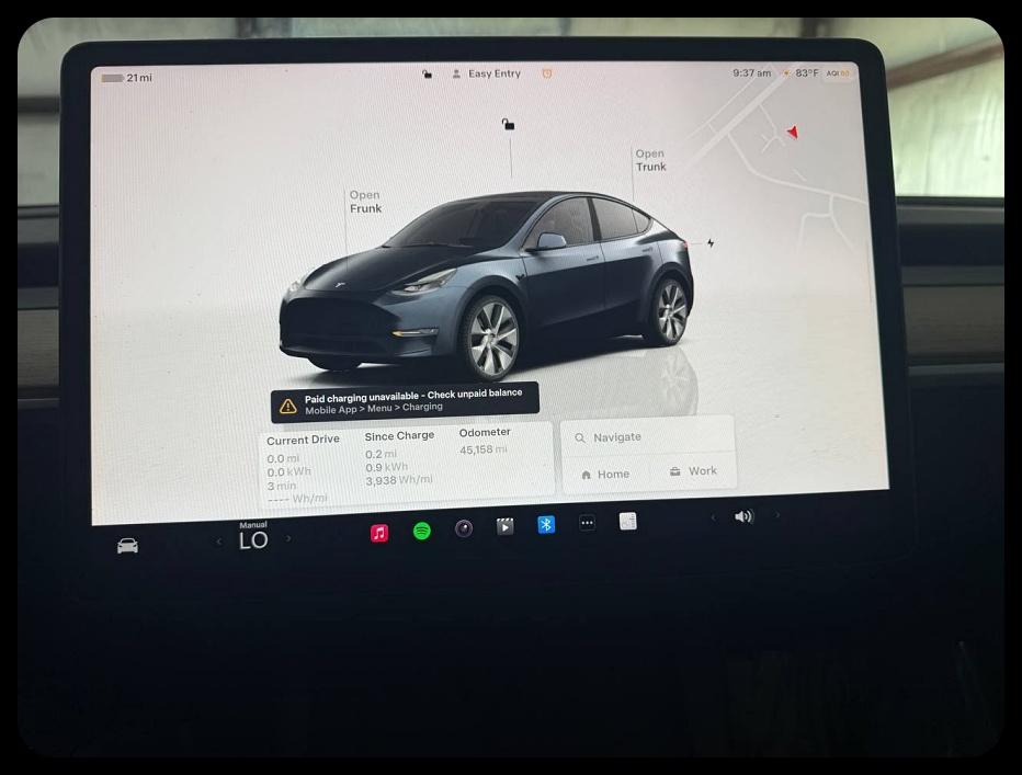 Tesla Model Y photo 22
