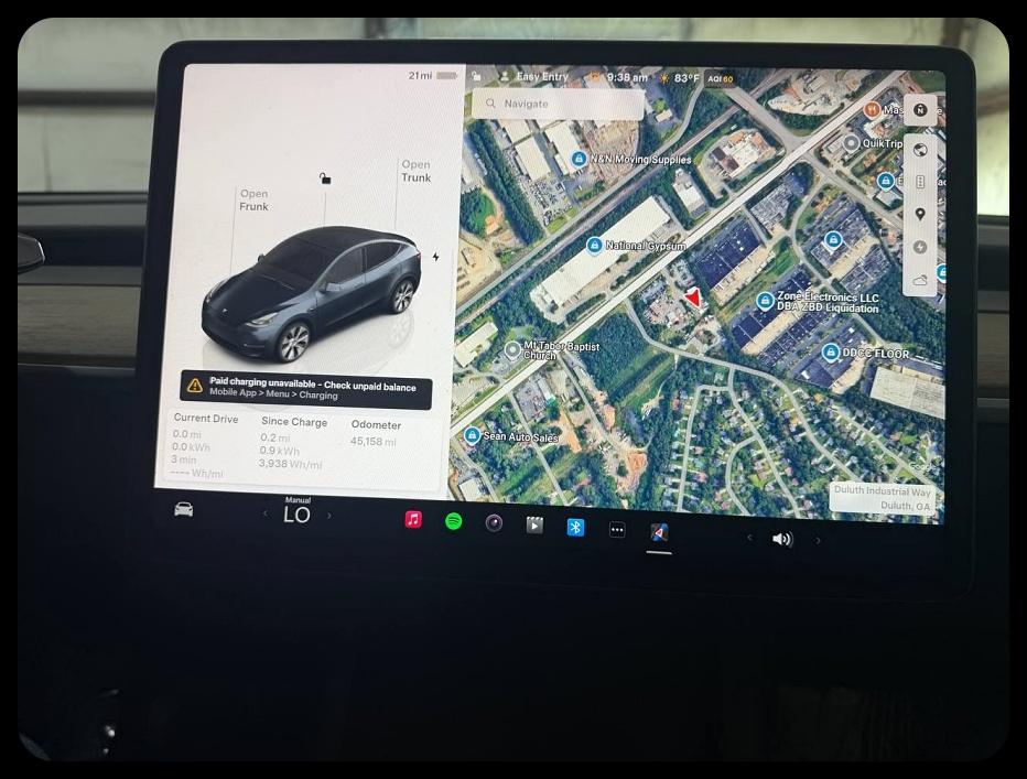 Tesla Model Y photo 29