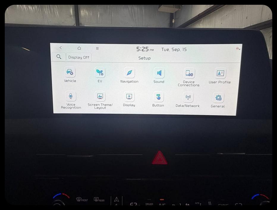 Kia EV6 photo 31