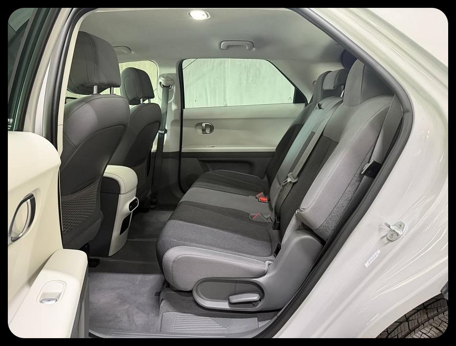 Hyundai Ioniq 5 photo 12