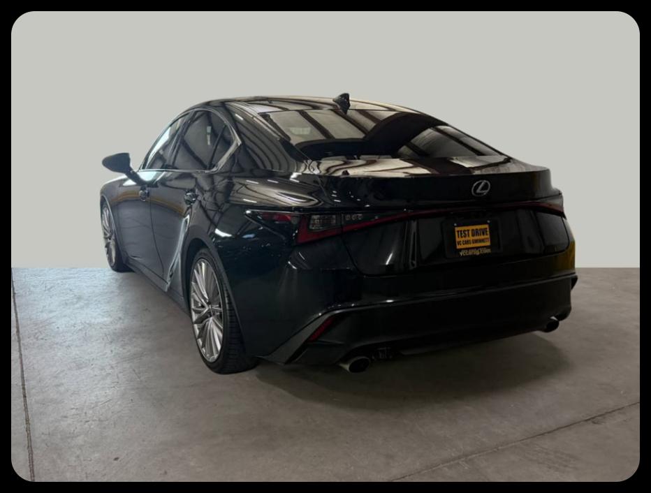 Lexus IS 300 RWD 2022