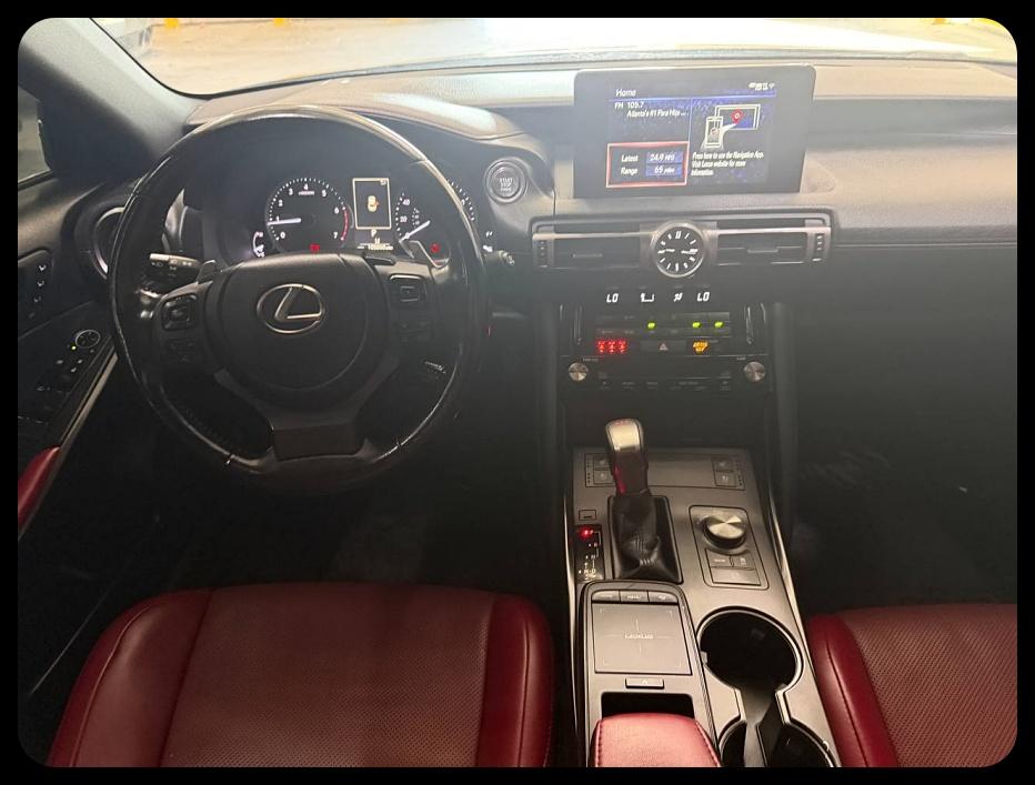 Lexus IS 300 RWD 2022