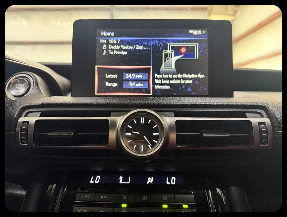 Lexus IS 300 RWD 2022