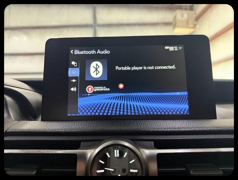 Lexus IS 300 RWD 2022
