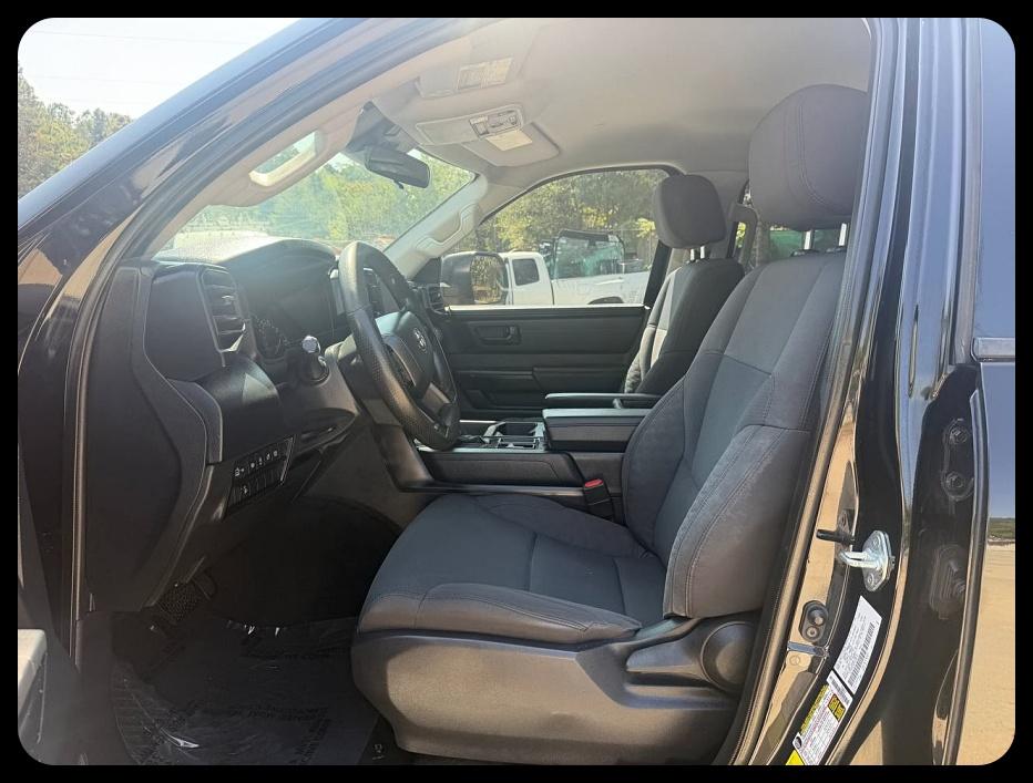 Toyota Tundra  2023