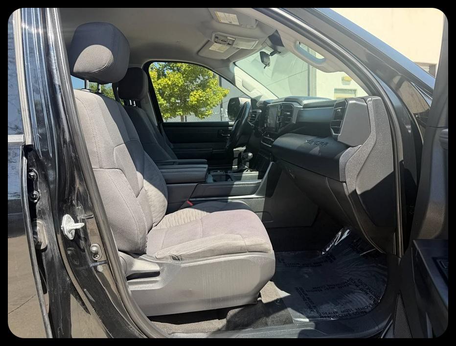 Toyota Tundra  2023