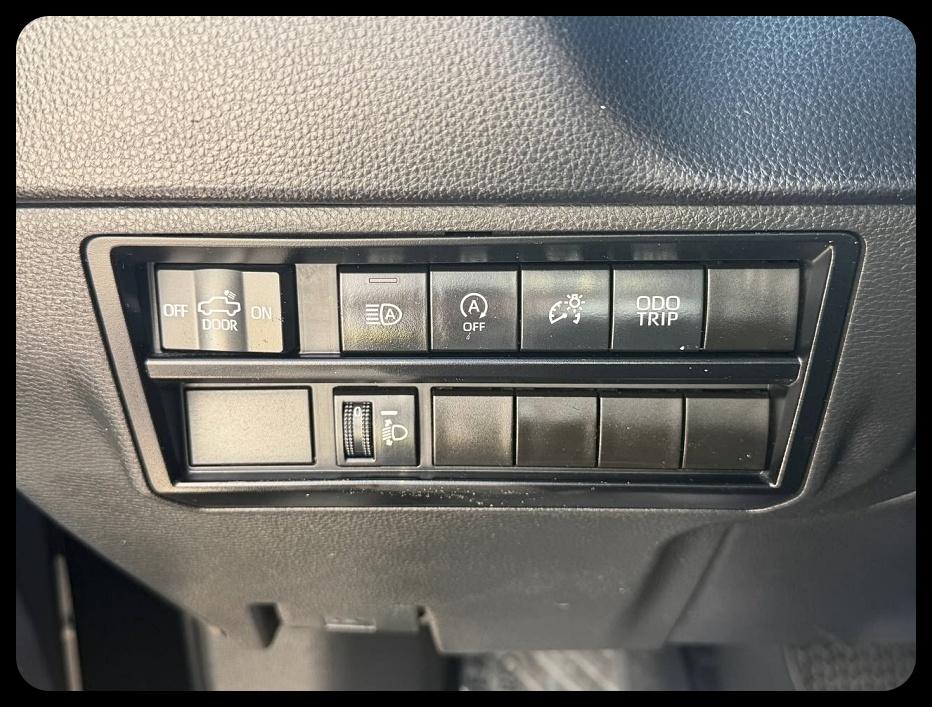 Toyota Tundra  2023