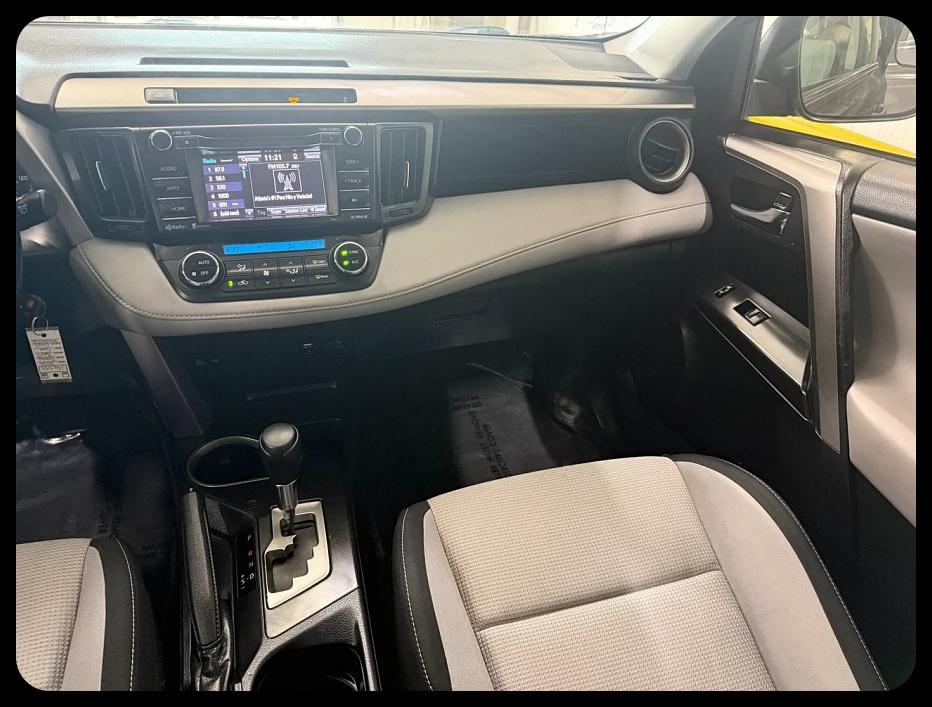 Toyota RAV4 XLE 2016