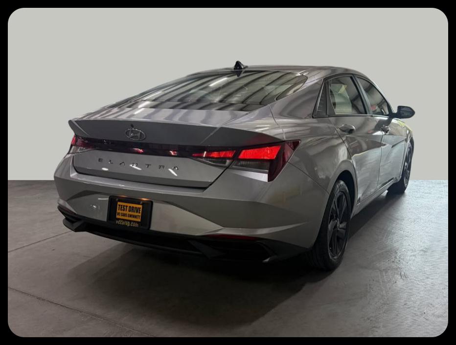 Hyundai Elantra SEL 2023