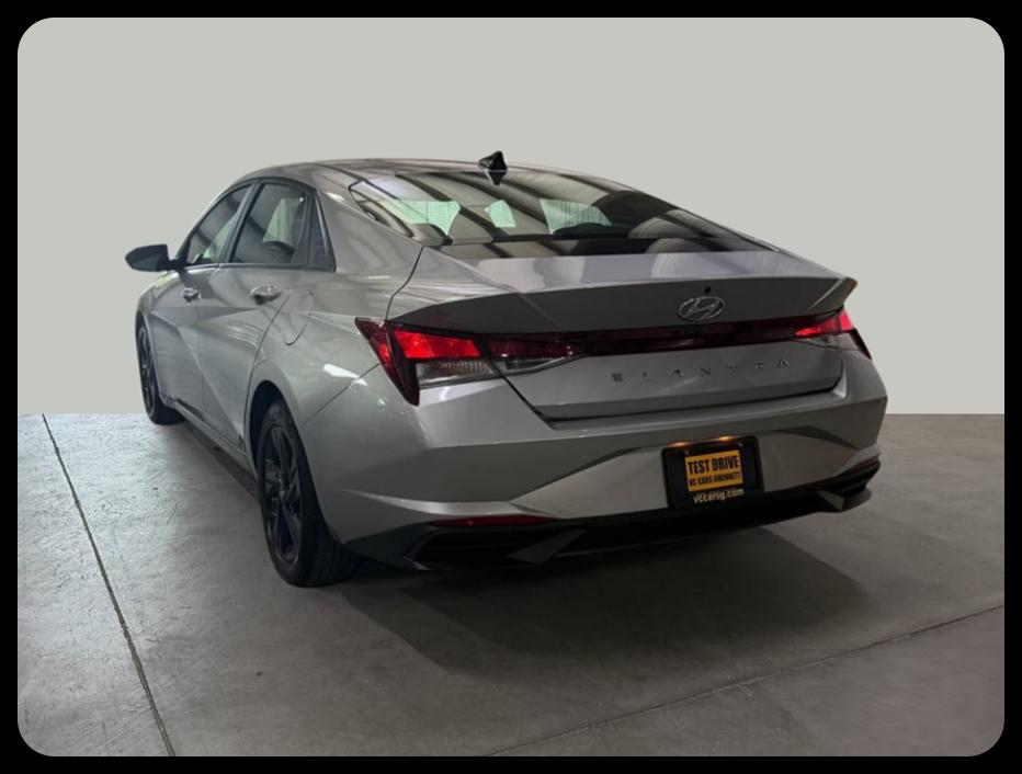 Hyundai Elantra SEL 2023