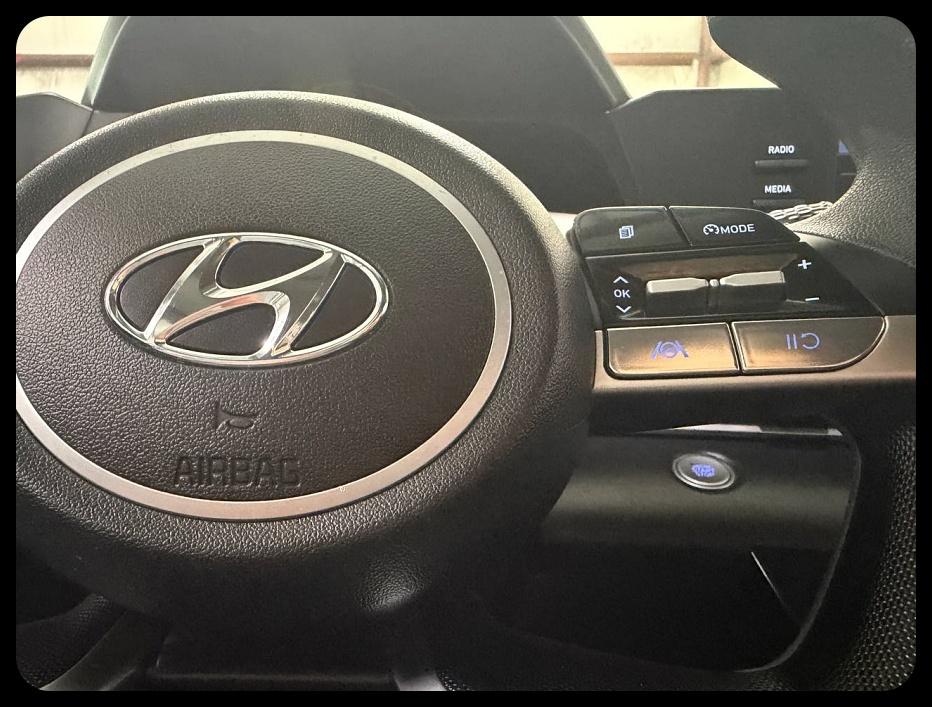 Hyundai Elantra SEL 2023