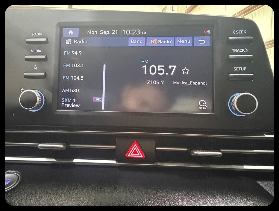 Hyundai Elantra SEL 2023
