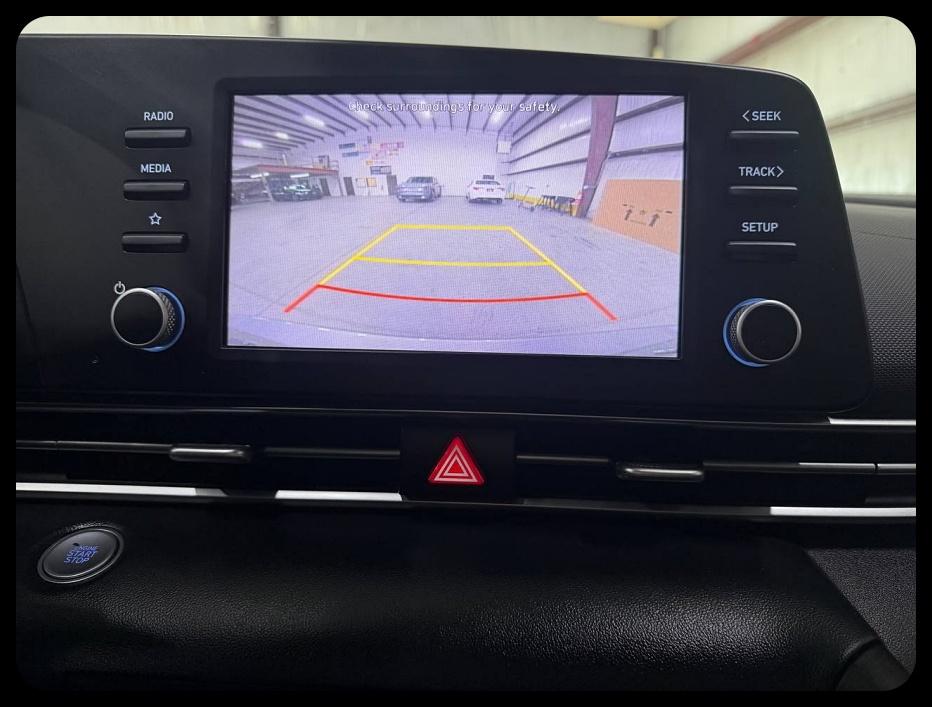 Hyundai Elantra SEL 2023