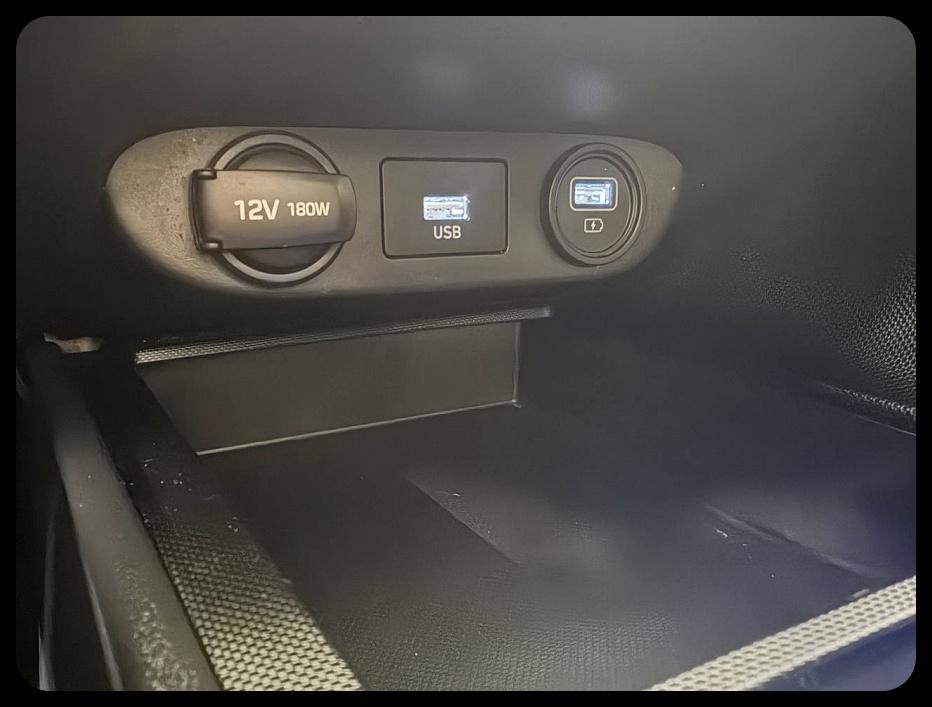 Hyundai Elantra SEL 2023