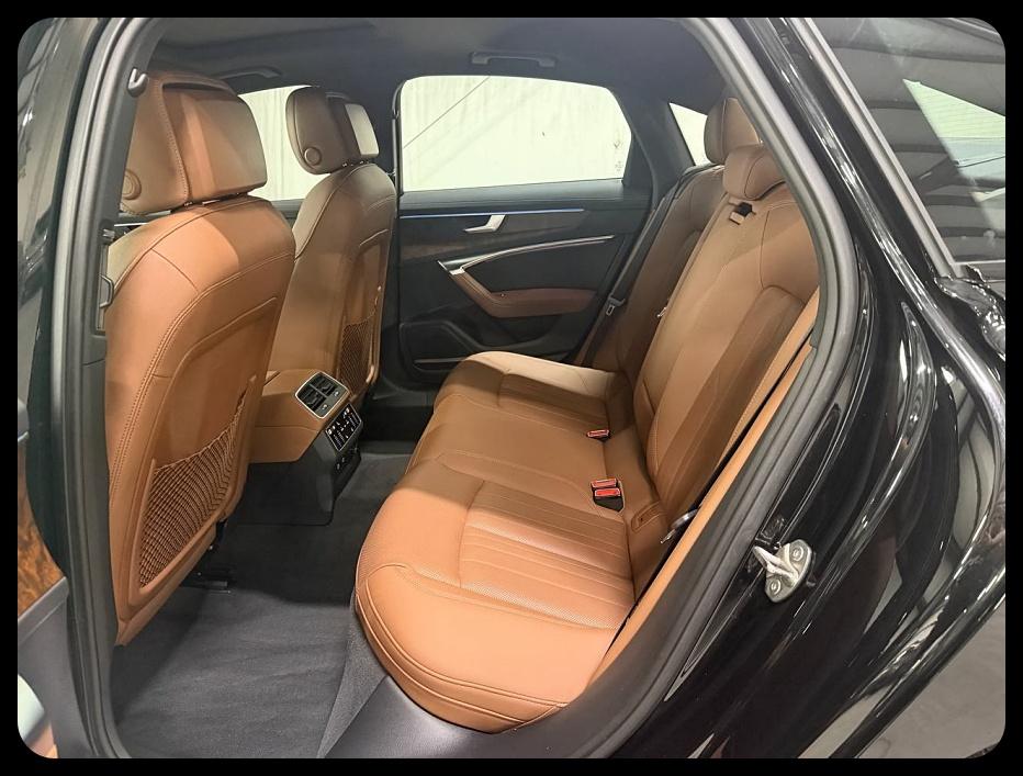 Audi A6 photo 10