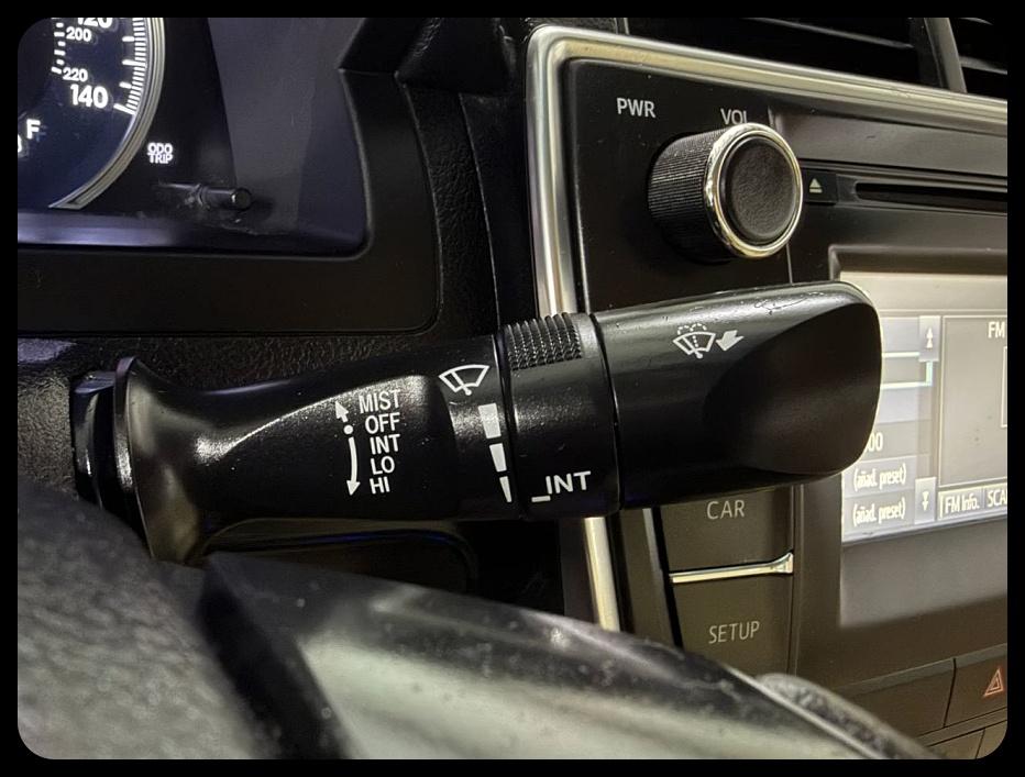 Toyota Camry photo 21