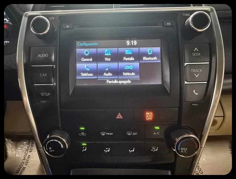 Toyota Camry photo 22