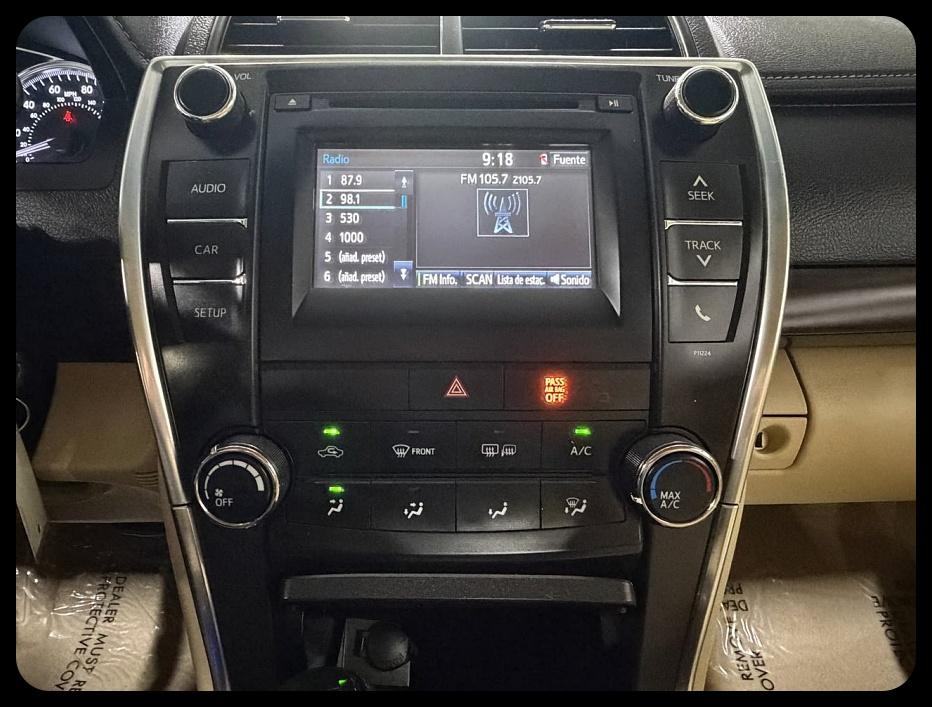 Toyota Camry photo 25