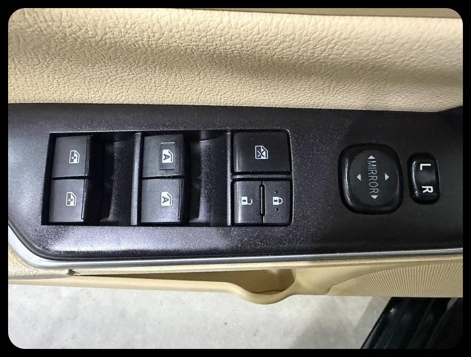 Toyota Camry photo 29
