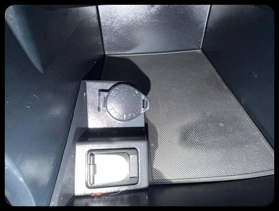 Toyota Camry photo 33