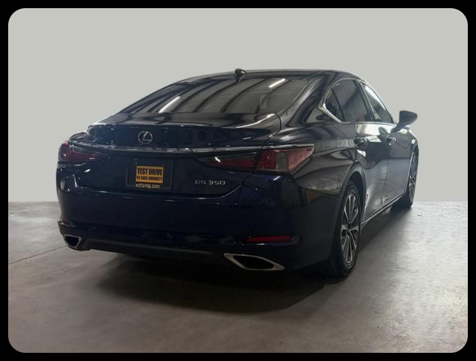 Lexus ES photo 5