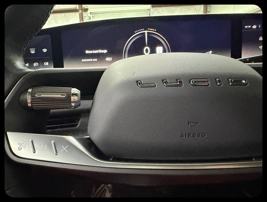 Lucid Air Pure 2024