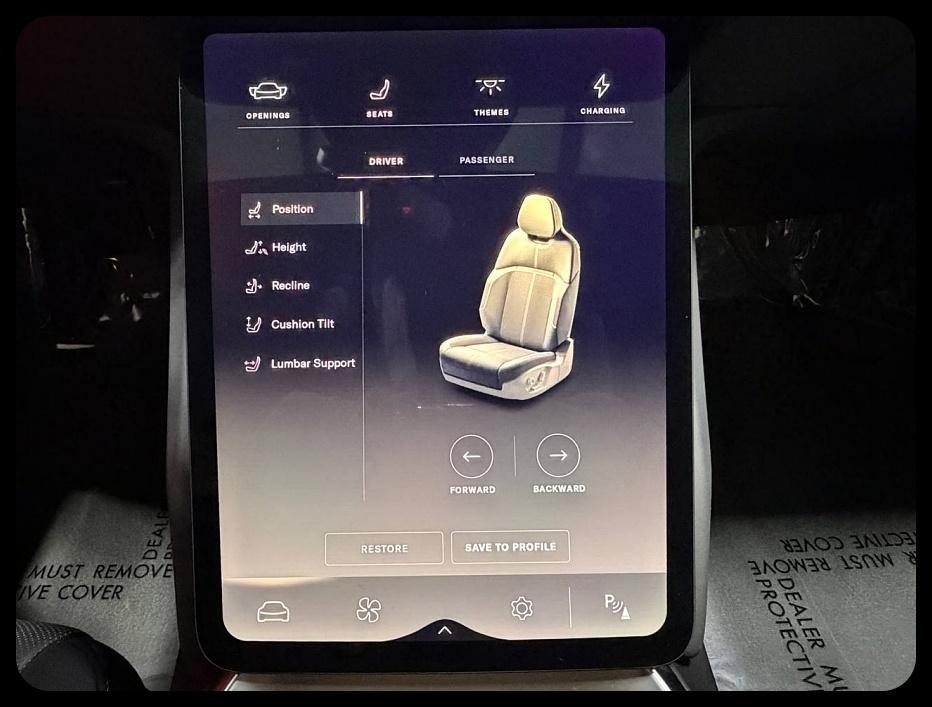 Lucid Air Pure 2024