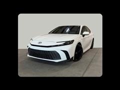 2025 Toyota Camry Hybrid 