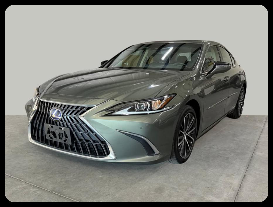 Lexus ES 300h Base 2022