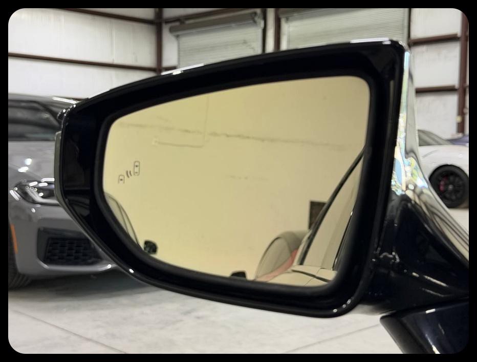 Lexus ES 300h Base 2022