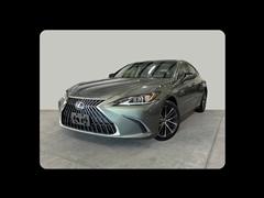 2022 Lexus ES 300h 