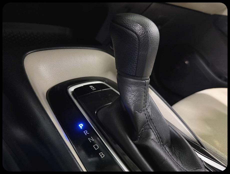Toyota Corolla LE 2021