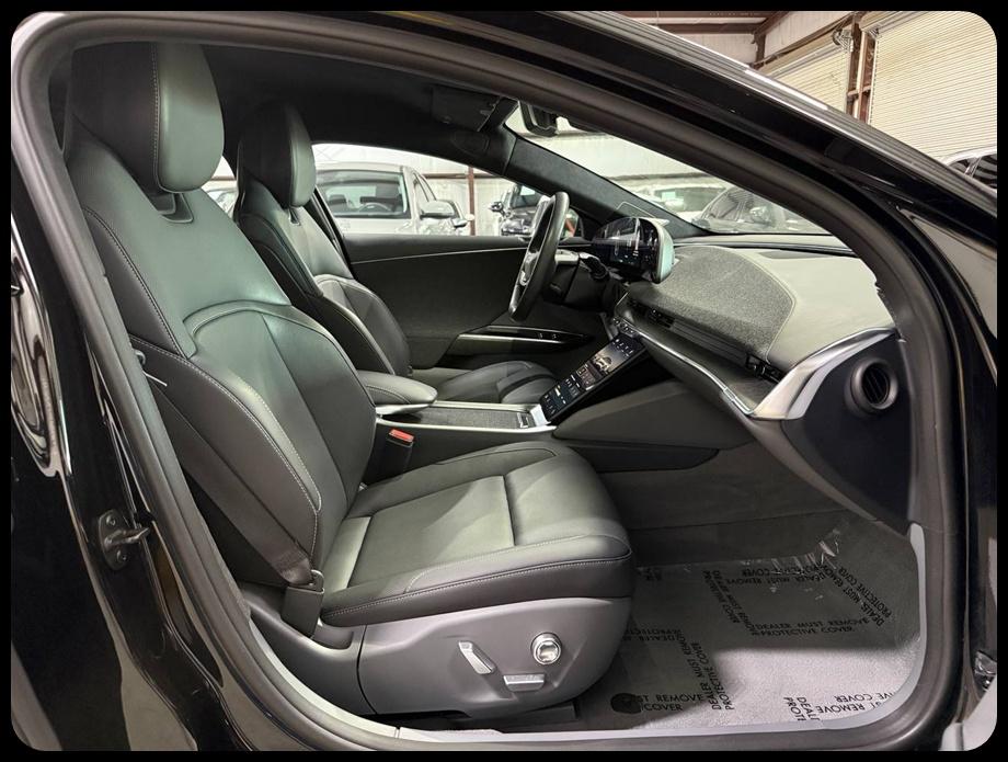 Lucid Air photo 13