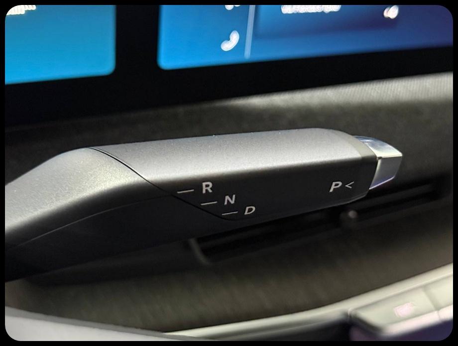 Lucid Air photo 27