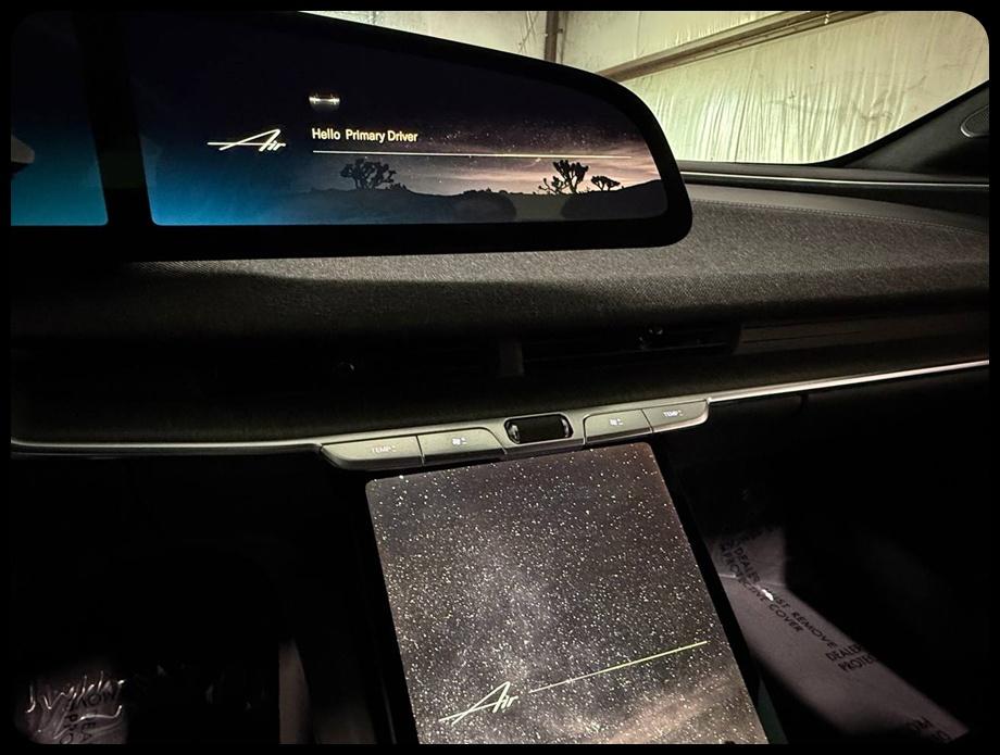 Lucid Air photo 30