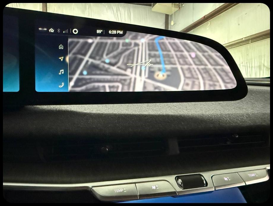 Lucid Air photo 38
