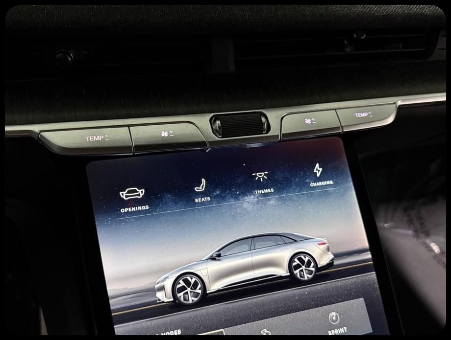 Lucid Air photo 47